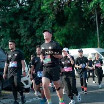 Runner Photo 3934481