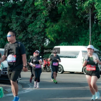 Runner Photo 3934588