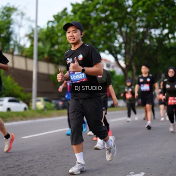 Runner Photo 3934598
