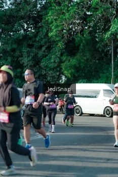 Runner Photo 3934607