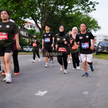 Runner Photo 3934612