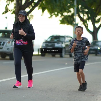 Runner Photo 3934614