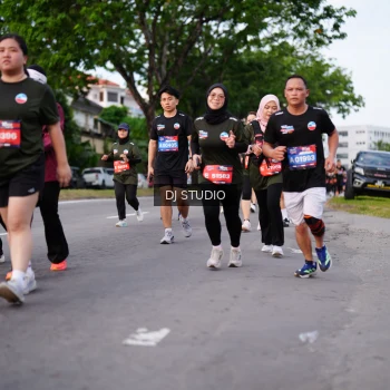Runner Photo 3934619