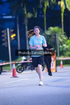 Runner Photo 3934645
