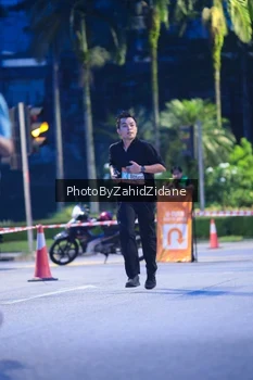 Runner Photo 3934666