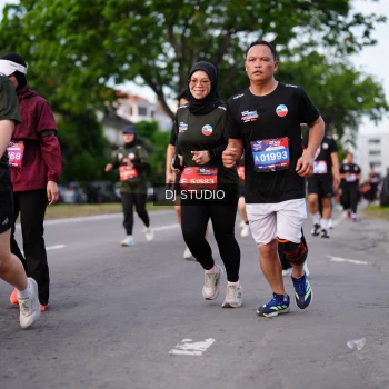 Runner Photo 3934686