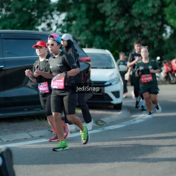 Runner Photo 3934688