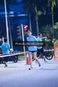 Runner Photo 3934711