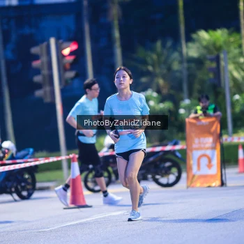 Runner Photo 3934719