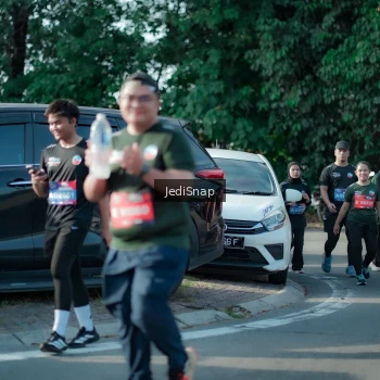 Runner Photo 3934739