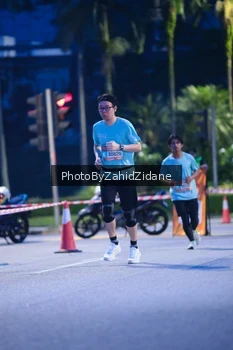 Runner Photo 3934748