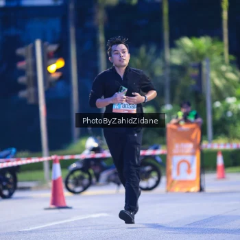 Runner Photo 3934758