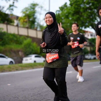 Runner Photo 3934763