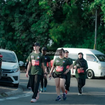 Runner Photo 3934771