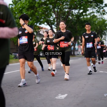 Runner Photo 3934778