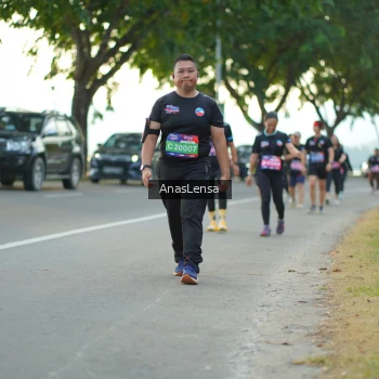 Runner Photo 3934786