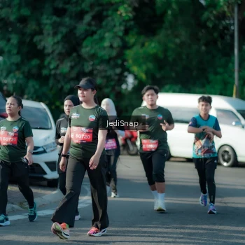 Runner Photo 3934830