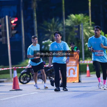 Runner Photo 3934851