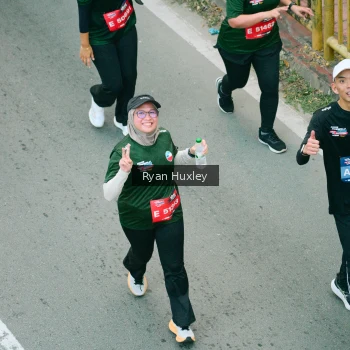Runner Photo 3934866