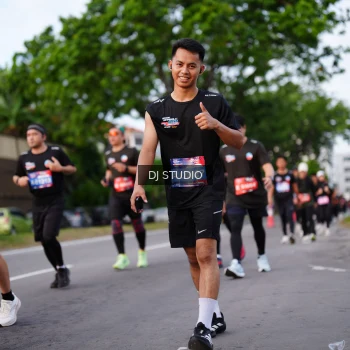 Runner Photo 3934886