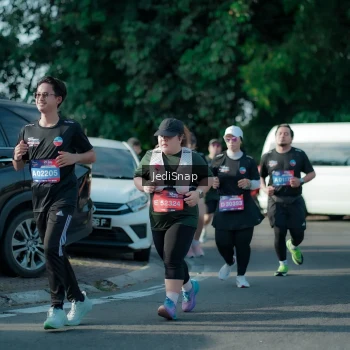Runner Photo 3934902