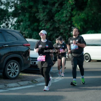 Runner Photo 3934930