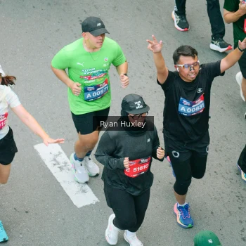 Runner Photo 3934945