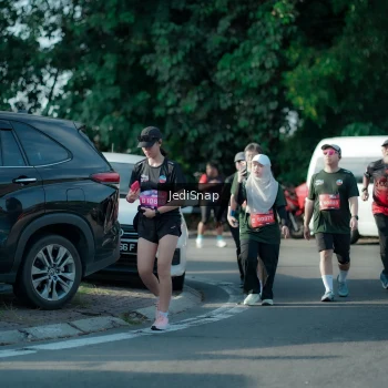 Runner Photo 3934985