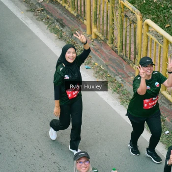 Runner Photo 3935020