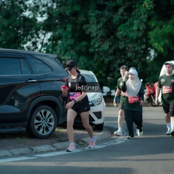 Runner Photo 3935029
