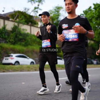 Runner Photo 3935042