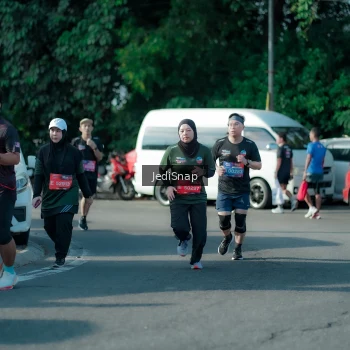 Runner Photo 3935118