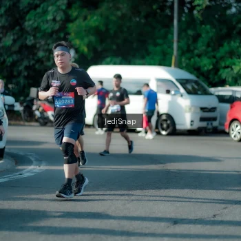 Runner Photo 3935127