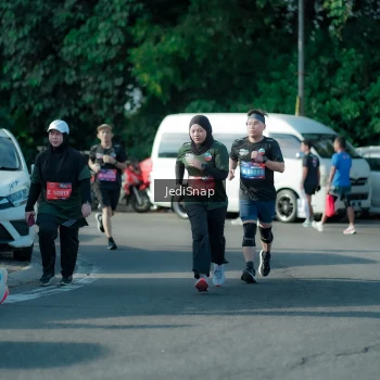 Runner Photo 3935133