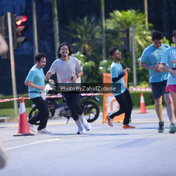 Runner Photo 3935153