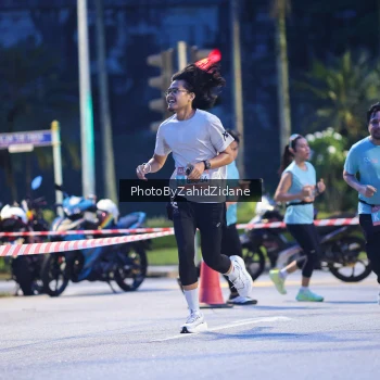 Runner Photo 3935201