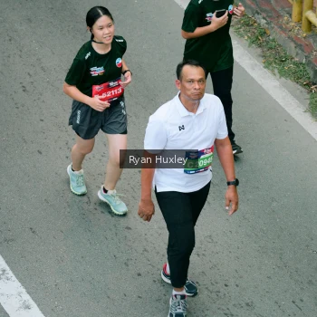 Runner Photo 3935215