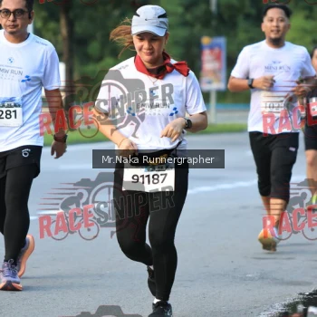 Runner Photo 393529