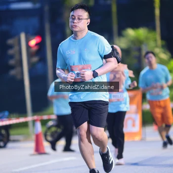 Runner Photo 3935314