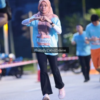 Runner Photo 3935342