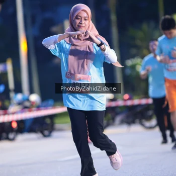 Runner Photo 3935376
