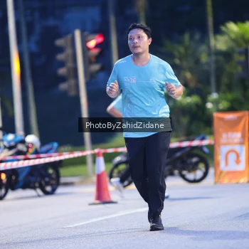 Runner Photo 3935395