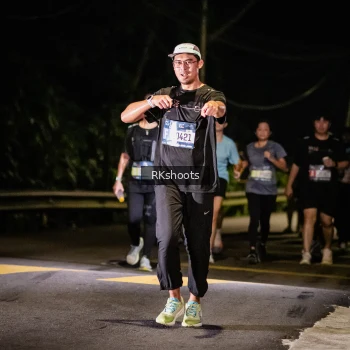Runner Photo 3935406