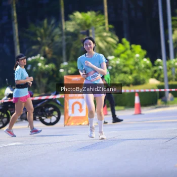 Runner Photo 3935428