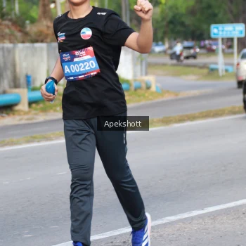 Runner Photo 3935468