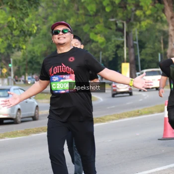 Runner Photo 3935511