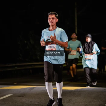 Runner Photo 3935570