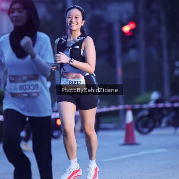 Runner Photo 3935742