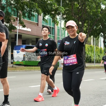 Runner Photo 3935761