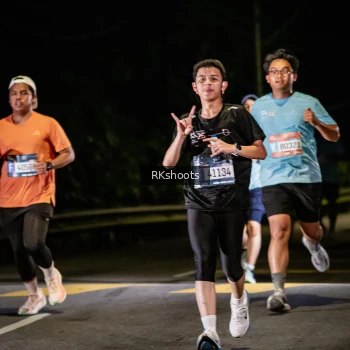 Runner Photo 3935768